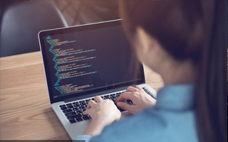 克孜勒苏柯尔克孜 api php源码,下载的php源码怎么运行呢？